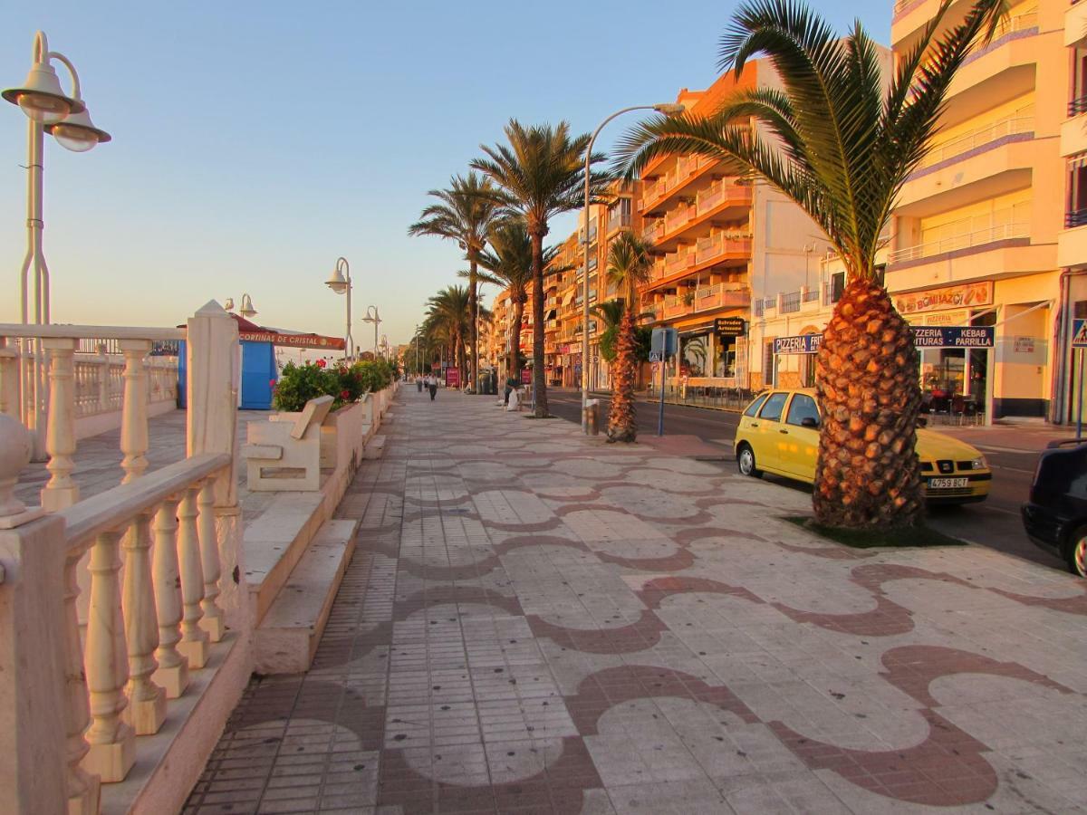 Garrucha Apartment Exterior photo